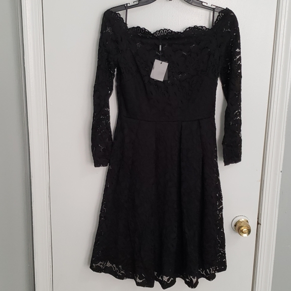 Nwt miusol black lace dress - Picture 3 of 5